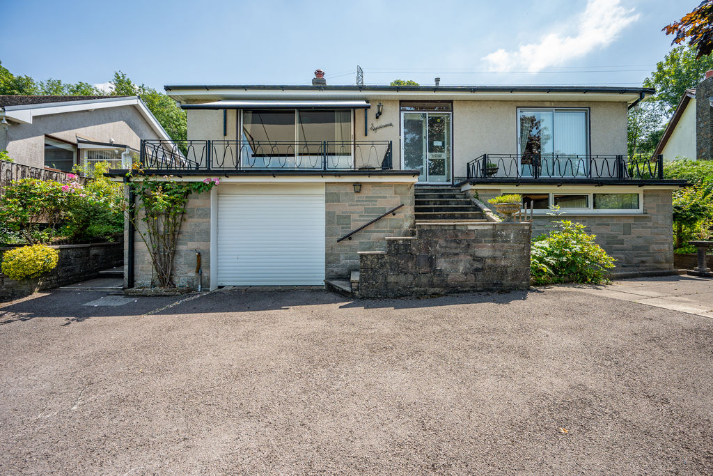 Front Elevation- click for photo gallery